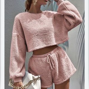 Plush Top and Short Pink PJs Comfy Set M